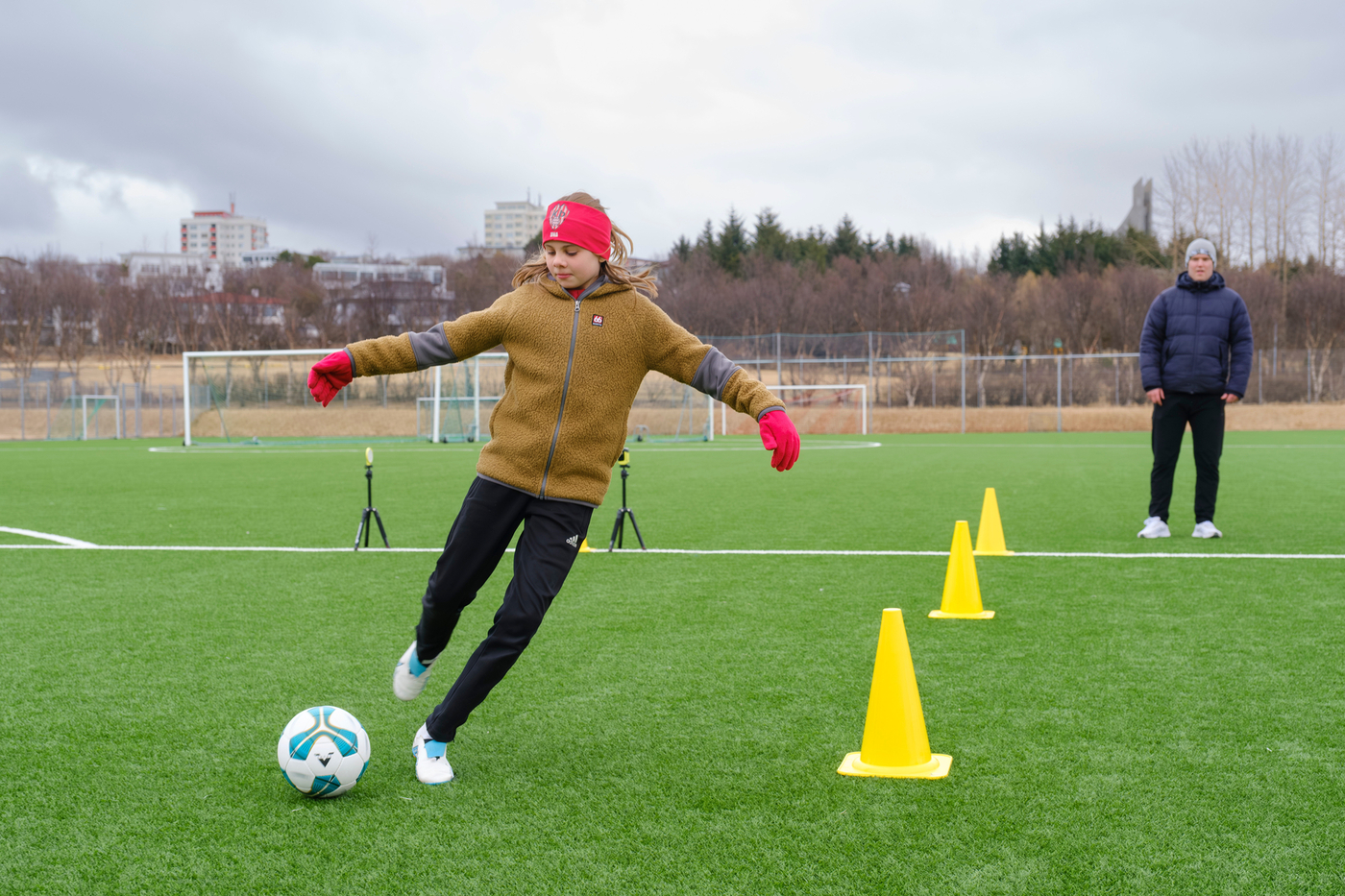 Vorið 2024 var 222 knattspyrnustúlkum á tólfta ári úr tíu liðum á Stór-Reykjavíkursvæðinu boðin þátttaka í SKORA-rannsókninni MYND/Kristinn Ingvarsson