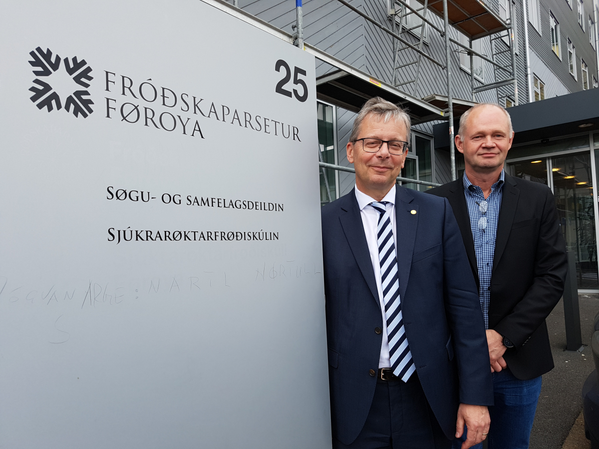 Jón Atli Benediktsson, rektor HÍ og Sigurð í Jákupsstovu, rektor Fróðskaparseturs Færeyja ""