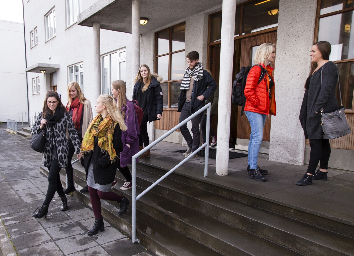 Á dagskrá eru mörg áhugaverð erindi á sviði geðhjúkrunar Á dagskrá eru mörg áhugaverð erindi á sviði geðhjúkrunar