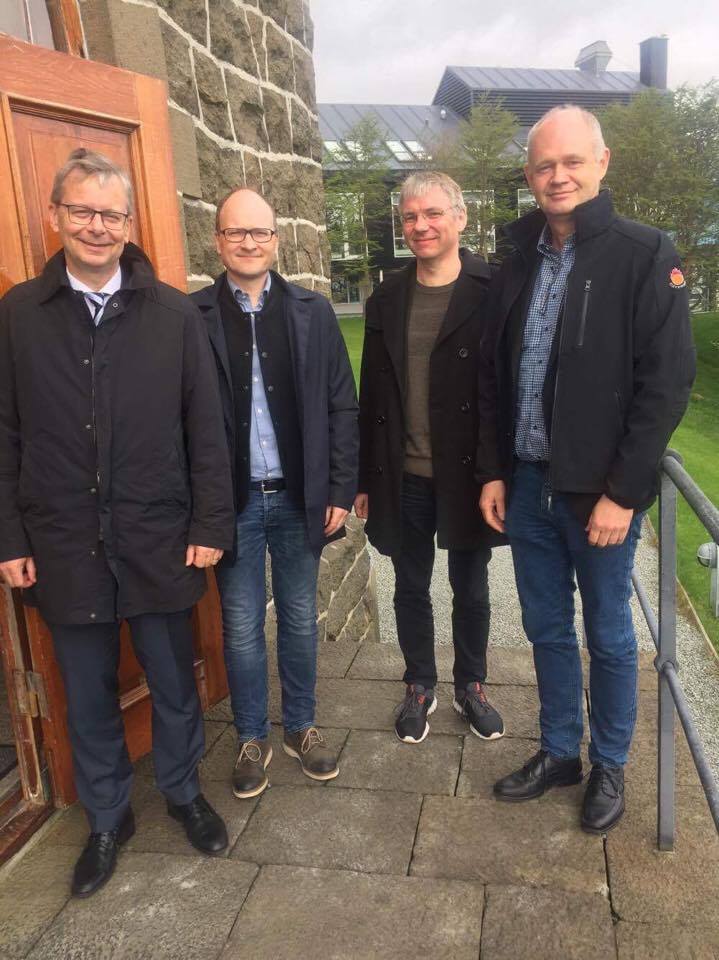 Háskóli Íslands og Fróðskaparsetur Færeyja hafa átt afar gott samstarf í gegnum sérstakan samstarfssamning allt frá árinu 2009. ""