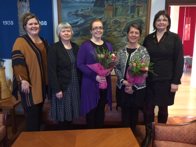 Frá vinstri: Sigurbjörg Hannesdóttir formaður ÖFFÍ, Guðrún Reykdal stjórn vísindasjóðs ÖFFÍ, Kristbjörg Sóley Hauksdóttir styrkhafi, móðir Sigríðar Ósk Ólafsdóttur styrkhafa, Ingibjörg Hjaltadóttir formaður vísindasjóðs ÖFFÍ Frá vinstri: Sigurbjörg Hannesdóttir formaður ÖFFÍ, Guðrún Reykdal stjórn vísindasjóðs ÖFFÍ, Kristbjörg Sóley Hauksdóttir styrkhafi, móðir Sigríðar Ósk Ólafsdóttur styrkhafa, Ingibjörg Hjaltadóttir formaður vísindasjóðs ÖFFÍ