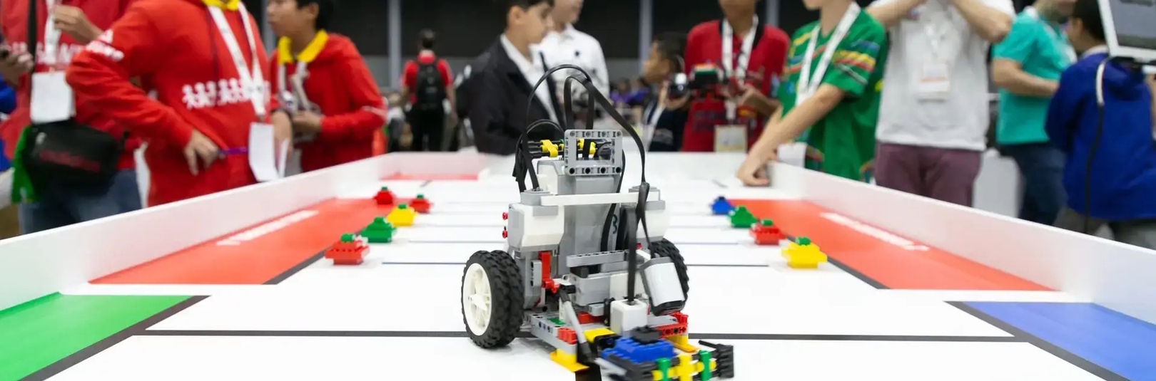 World Robot Olympiad kemur til Íslands - á vefsíðu Háskóla Íslands