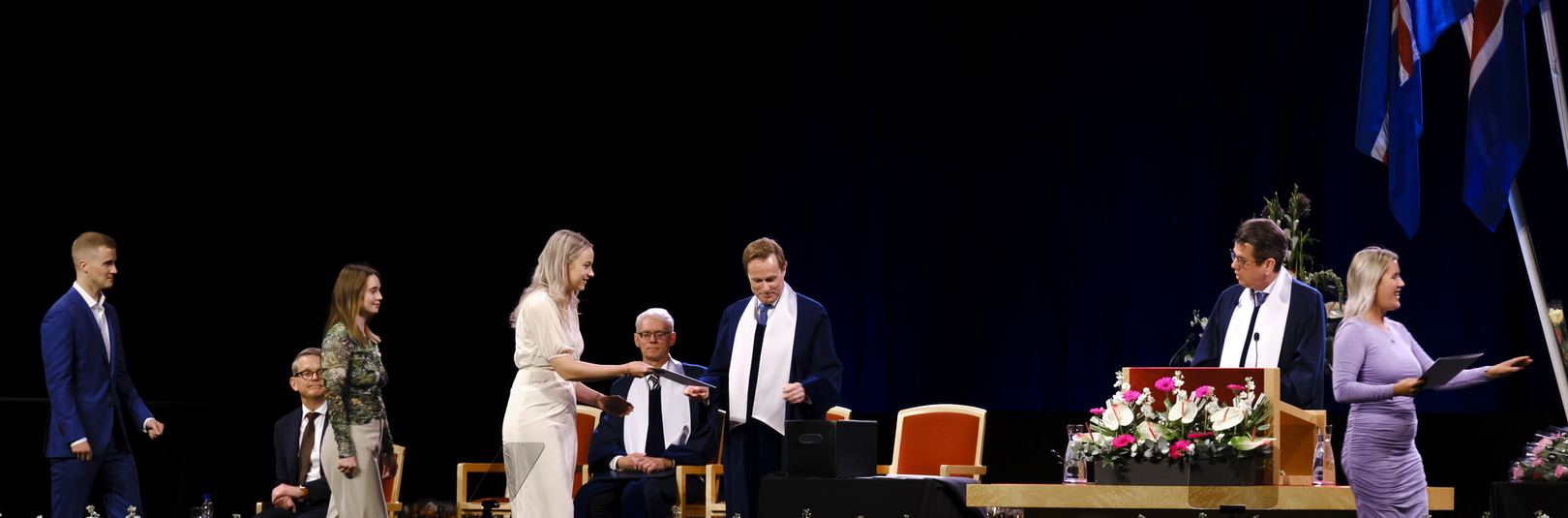 Metfjöldi brautskráður frá Háskóla Íslands á föstudag - á vefsíðu Háskóla Íslands