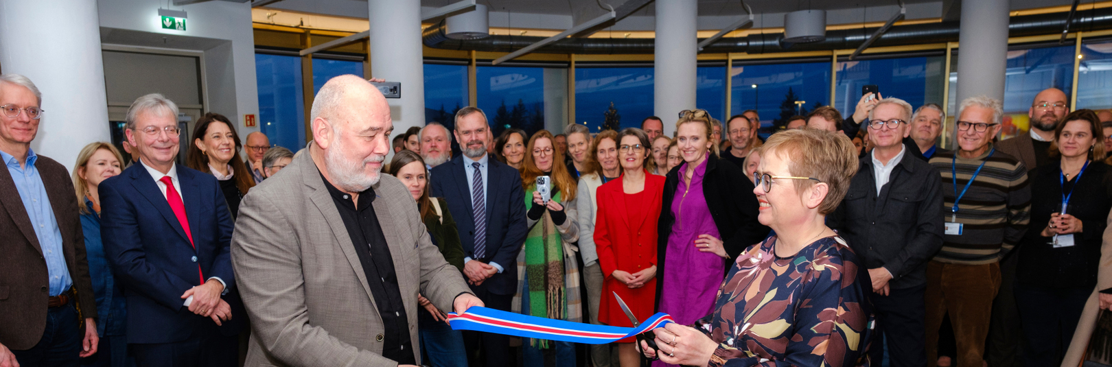 Húsakynni Háskóla Íslands í Sögu vígð að viðstöddu fjölmenni - á vefsíðu Háskóla Íslands