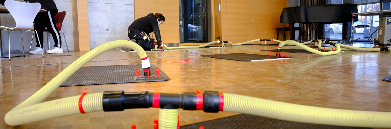 Rafmagn komið á í Gimli - á vefsíðu Háskóla Íslands