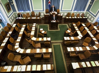 frá alþingi