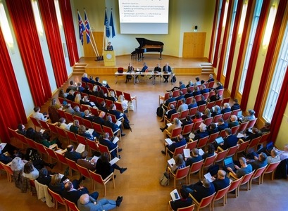 Frá Háskólaþingi