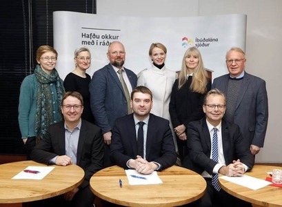 Rektorar háskólanna og fulltrúar þeirra ásamt Ásmundi Einari Daðasyni, nýjum félagsmálaráðherra, og Hermanni Jónassyni, framkvæmdastjóra Íbúðalánasjóðs.