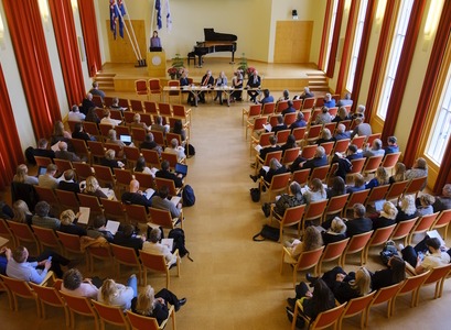 Frá Háskólaþingi