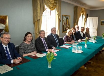 Jón Atli Benediktsson, Anna María Gunnarsdóttir, Karl Björnsson, Sigurður Ingi Jóhannsson, Lilja Alfreðsdóttir, Svandís Svavarsdóttir, Þór Þórarinsson, Sigrún Edda Eðvarðsdóttir og Olga Lísa Garðarsdóttir.