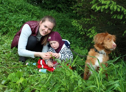 Fjölskylda í pödduskoðun