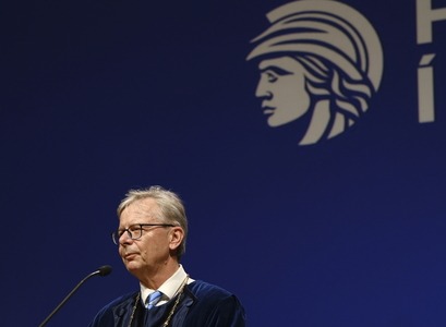 Jón Atli Benediktsson rektor í pontu í Háskólabíói í dag