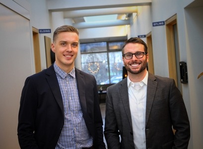 Corey Scott Harpe og Sverri Heiðar Davíðsson, sérfræðingar hjá Veitum, kenna námskeiðið Hagnýtar gervigreindarlausnir.