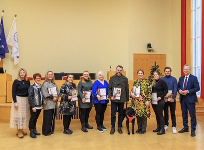 Styrkþegar úr Þórsteinssjóði ásamt rektor og fulltrúum í stjórn sjóðsins