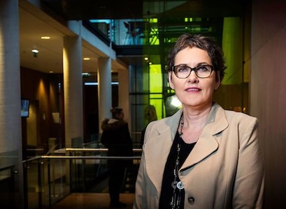 Opnað hefur verið fyrir innsendingar á tilnefningum í kynningarátakinu „Hafðu áhrif“. Í átakinu gefst almenningi kostur á tilnefna eftirminnilega kennara sem hafa haft áhrif á líf þeirra eða jafnvel barna þeirra. Niðurstöður átaksins verða kynntar í Hátíðasal Háskóla Íslands 6. júní nk.