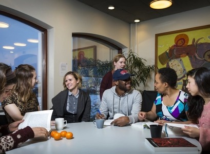 Námsbrautin alþjóðlegt nám í menntunarfræði fagnar um þessar mundir áratugsafmæli