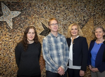 Rannsóknahópur við Háskóla Íslands skoðar nú sjálfbærni-, borgara- og mennskumenntun hér á landi.  Á myndinni eru frá vinstri talið: Karen Jordan, Ólafur Páll Jónsson, Ragný Þóra Guðjohnsen og Sigrún Aðalbjarnardóttir. MYND/ Kristinn Ingvarsson