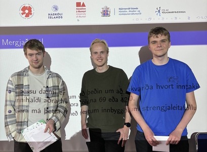 Sigurliðið Codebusters er skipað þeim Benedikt Vilja Magnússyni, Kára Hlynssyni og Matthíasi Andra Hrafnkelssyni.