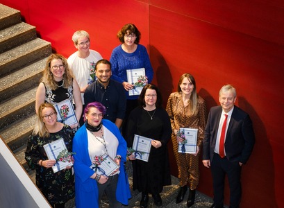 Nýir meðlimir kennsluakademíunnar ásamt rektor Háskóla Íslands. Á myndina vantar Gunnar Þór Jóhannesson og Úlf Viðar Níelsson. MYND/Kristinn Ingvarsson