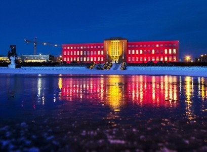 Aðalbygging Háskóla Íslands