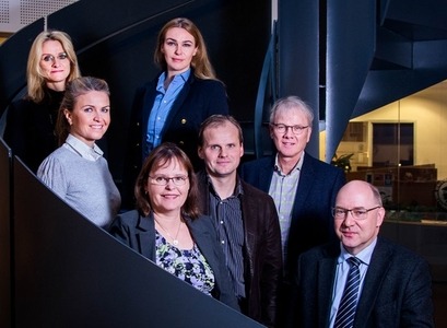 Á myndinni frá vinstri eru: Svala Guðmundsdóttir dósent, Gyða Hlín Björnsdóttir, Lena Heimisdóttir, Lára Jóhannsdóttir lektor, Magnús Þór Torfason lektor, Magnús Pálsson og Sveinn Agnarsson dósent. 