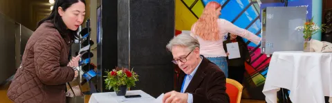 Afhending prófskírteina okt 2026