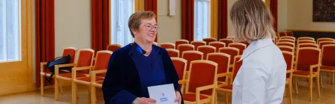 Afhending prófskírteina okt 2026