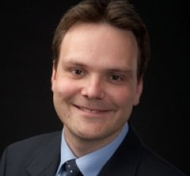 Helgi Áss Grétarsson Helgi Áss Grétarsson