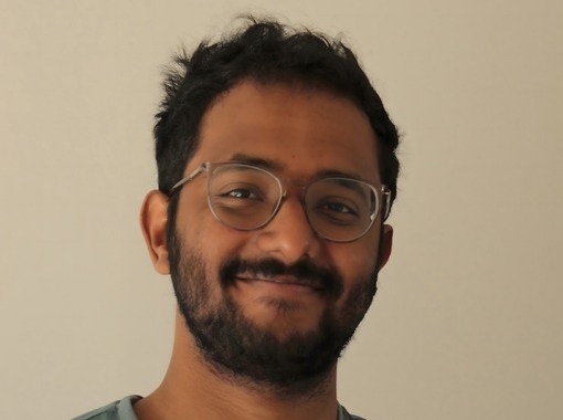 Miðbiksmat í eðlisfræði - Vyshnav Mohan