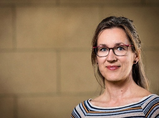 „Svo bregðast krossbönd – ítrekað“ - Orsakir, afleiðingar og forvarnir hnémeiðsla