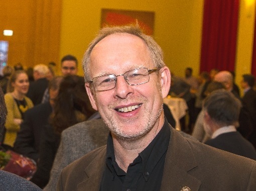 Eyjafræði og bókmenntir