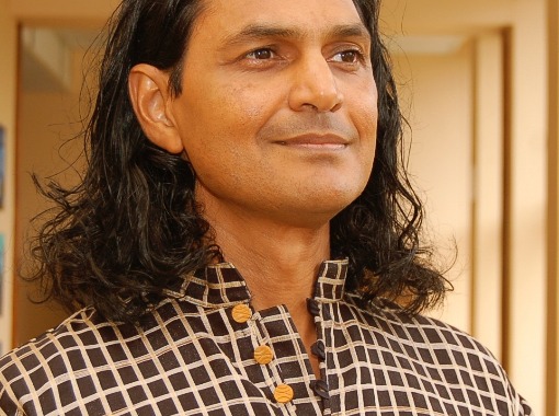 Líkamar, hlutir, rými og menntun - Dennis Francis 