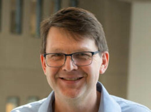 Fræðilegur grunnur þróunar og þroskunar