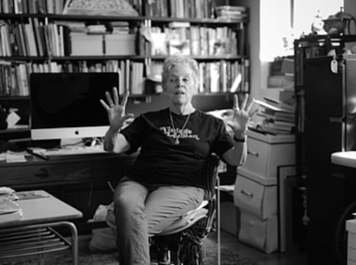 Hinsegin skyldleiki í Grimmsævintýrum: Gegn tvíhyggju