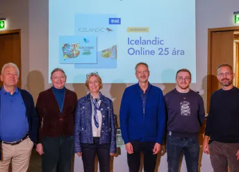 Aðstandendur Icelandic Online