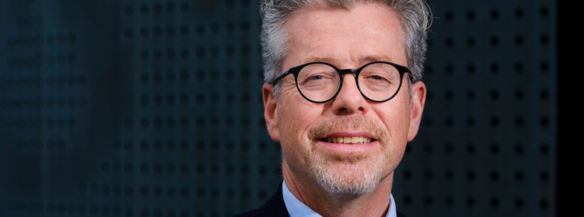 Stjórn og starfsfólk Hugvísindasviðs - á vefsíðu Háskóla Íslands